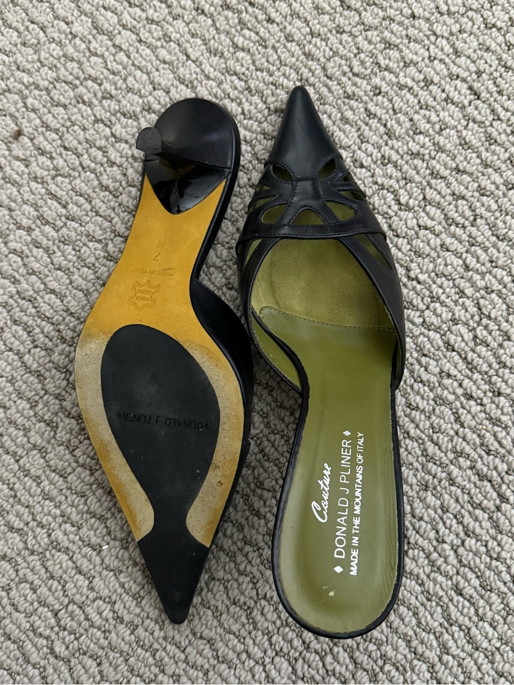 Donald J. Pliner Black Leather Heel with Cutout Detailing - Picture 6 of 6